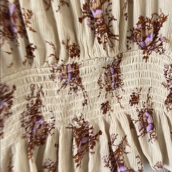 Floral Cream and Purple Women's Top - Picture 10 of 12